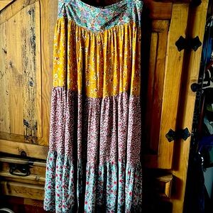 Natural life maxi skirt floral flowy